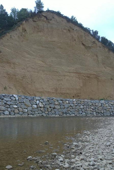 Los pescadores proponen que se trate al Bidasoa como 