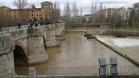 Algo de los Puentes de León