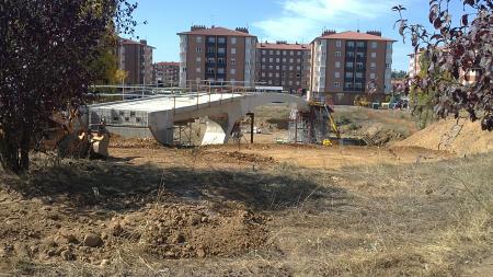 ¡Qué triste baja mi río.....!