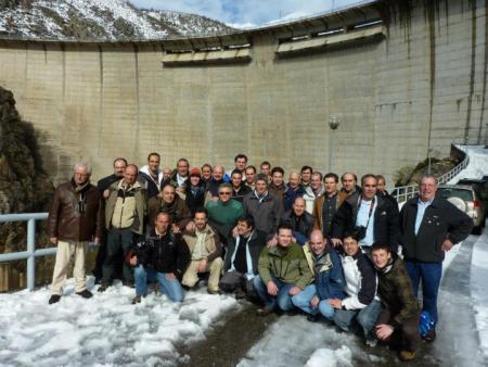 DESEMBALSES SIN CONTROL.........