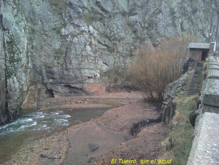 Ahorro y energía: Recuperación de las Centrales Hidroeléctricas 1957-2084.